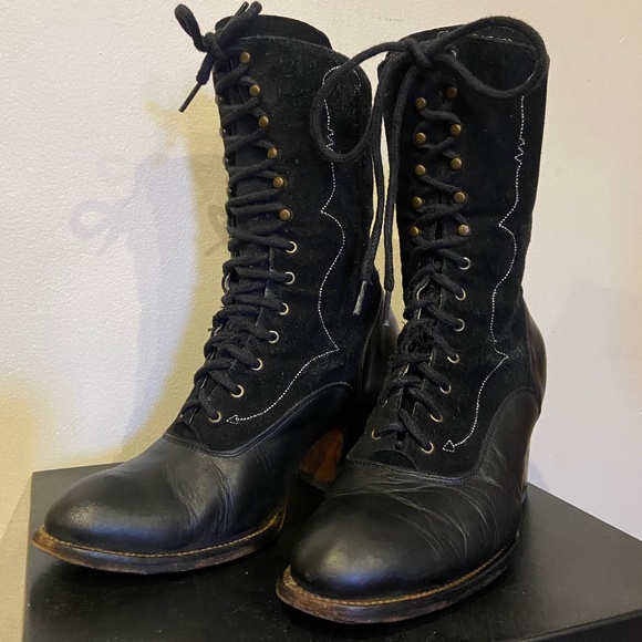 John Fluevog Shoes - Fluevog vintage lace-up western-style black leather boots, Women's size 9